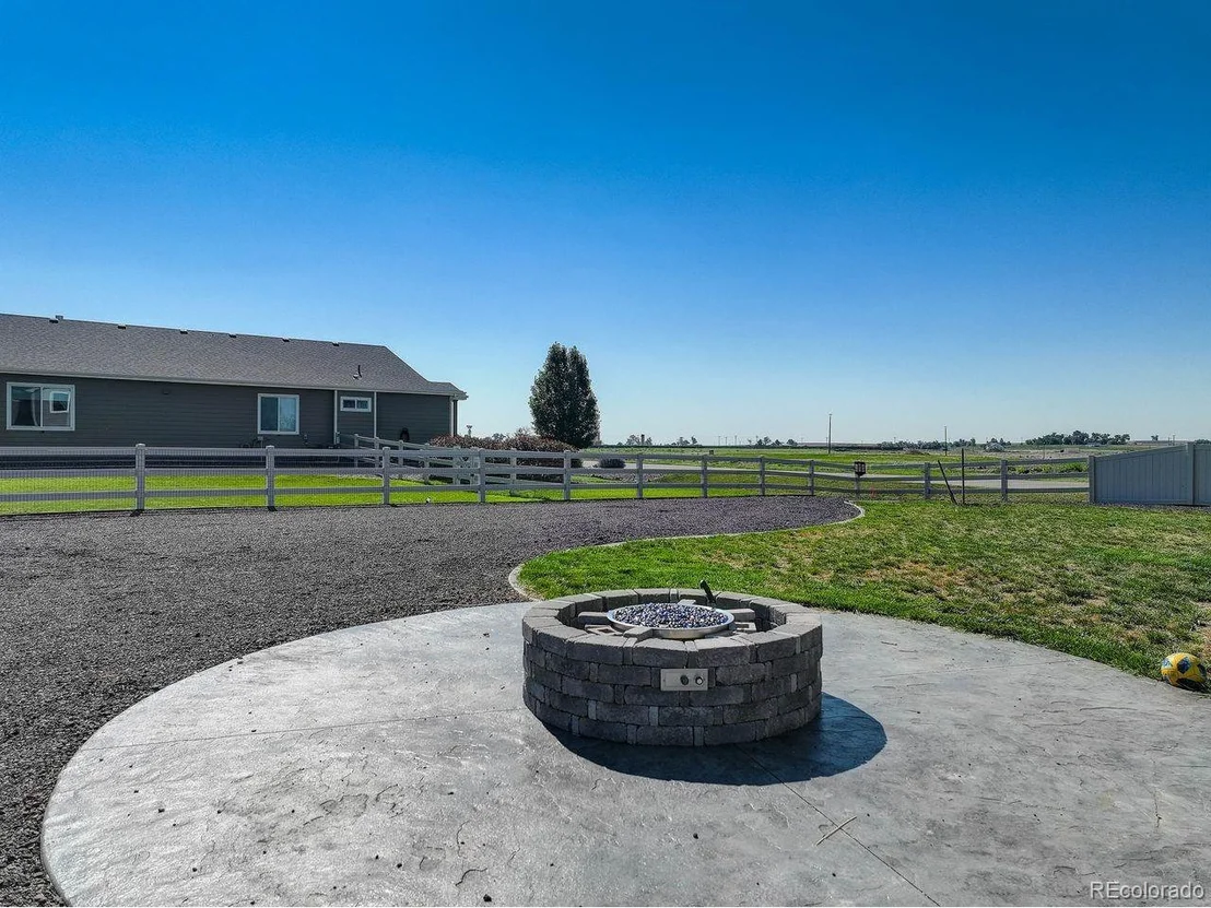 Photo of 140 Buckboard Dr