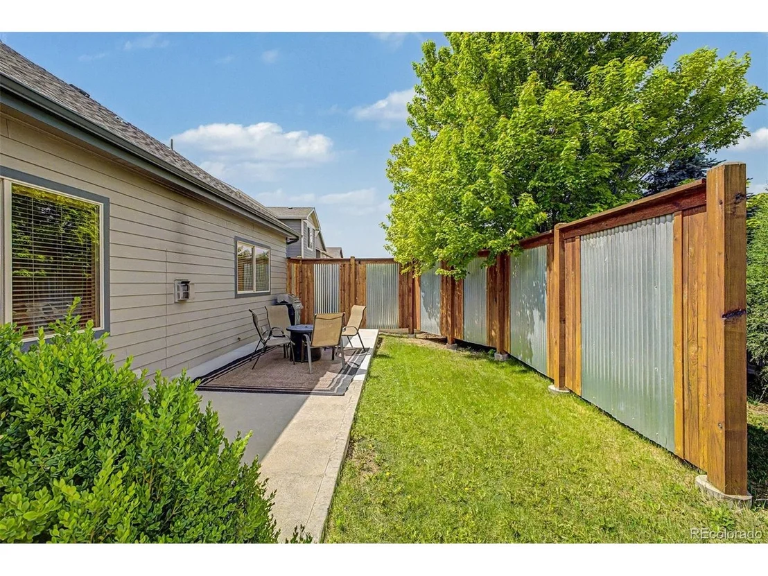 Photo of 652 Sundance Dr