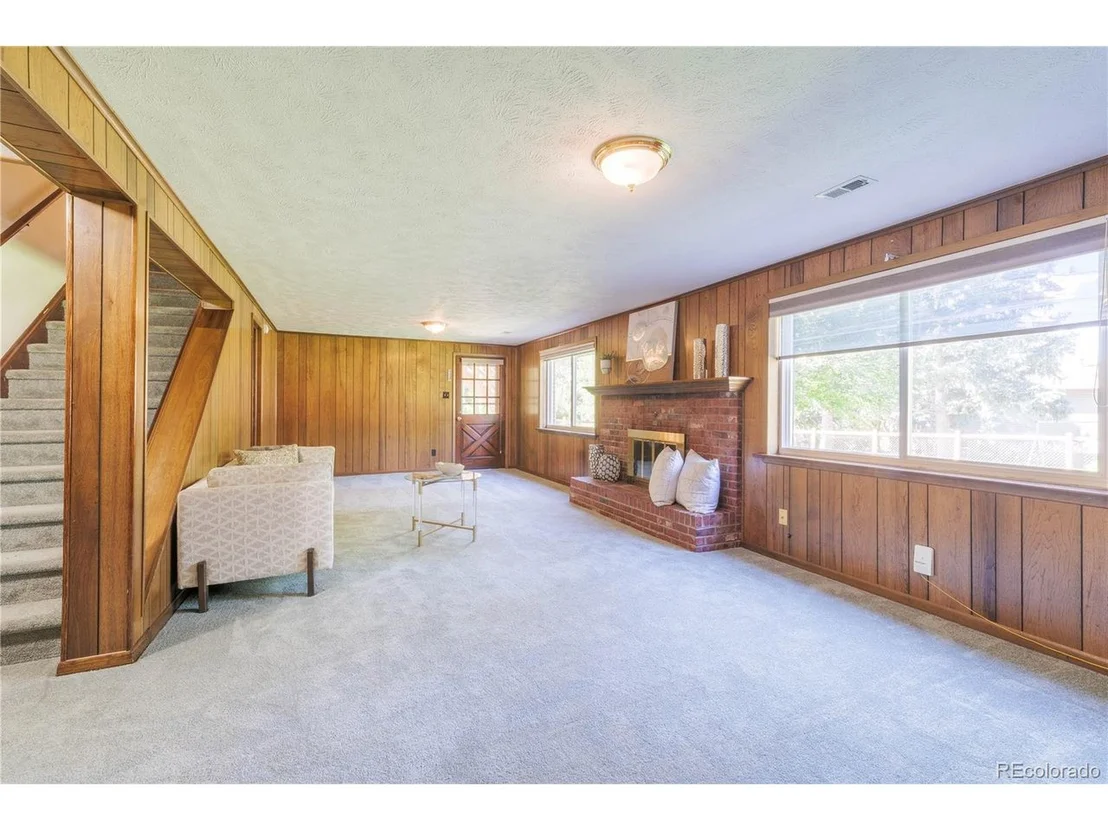 Photo of 7 Cornell Dr