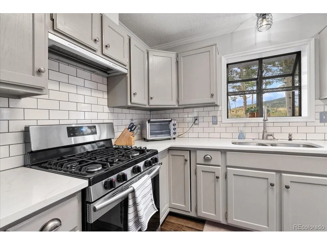 Photo of 271 Sheep Ridge Rd