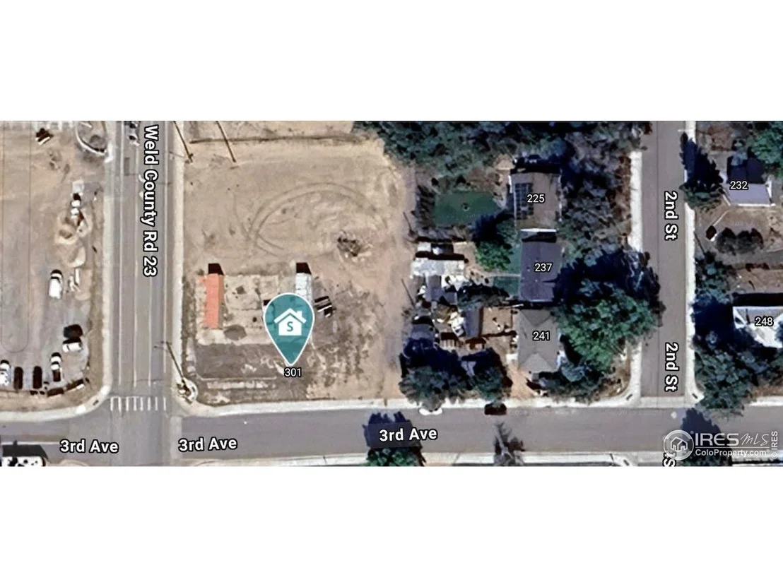 Photo of 301 1st St