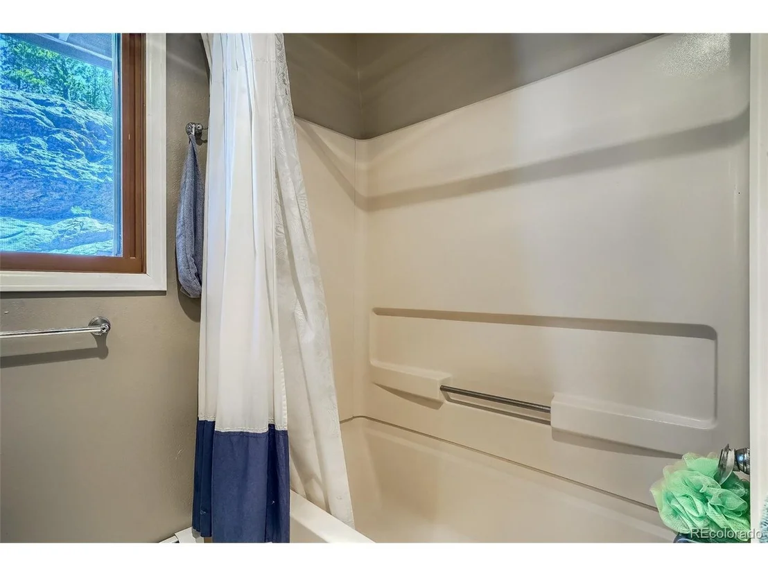 Photo of 10387 Horizon View Dr