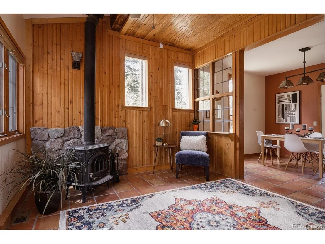 Photo of 190 Circle Dr
