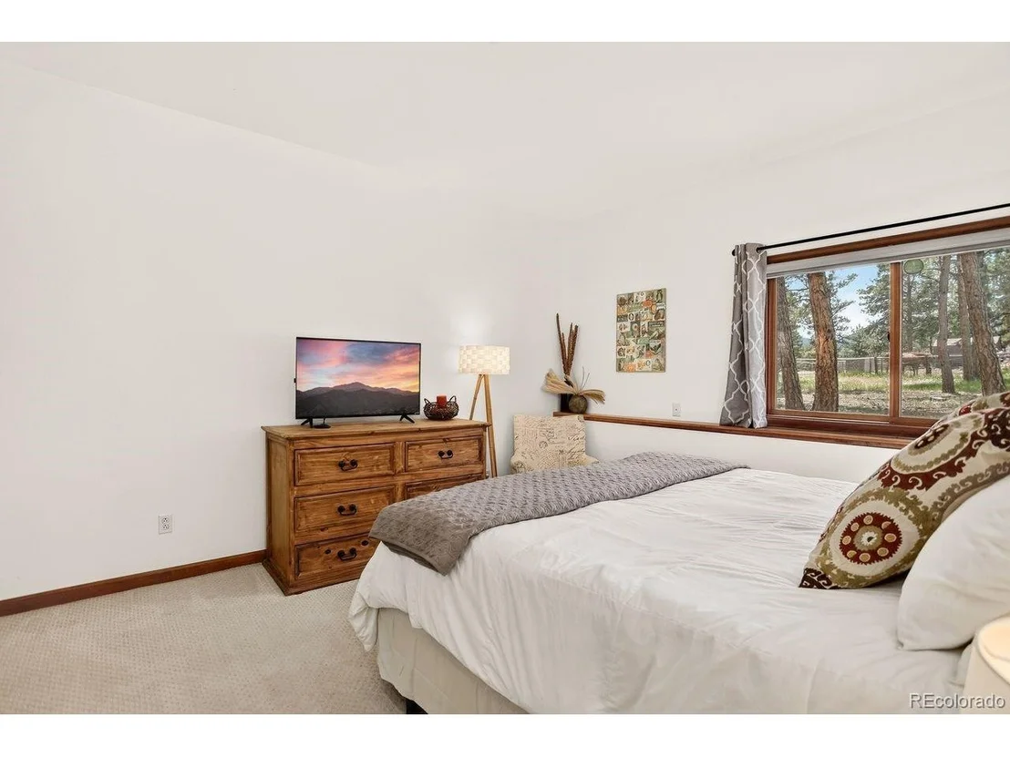 Photo of 778 Gunsmoke Dr