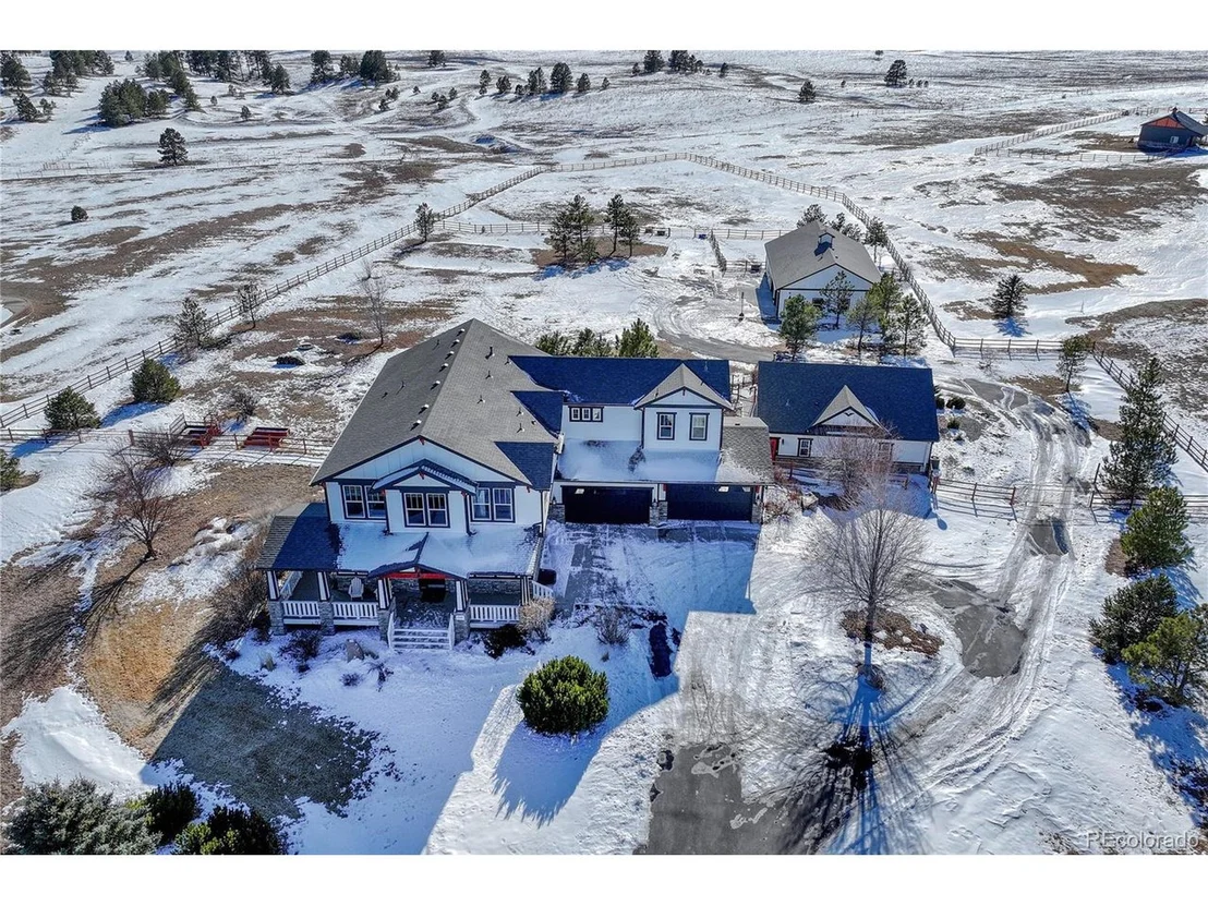 Photo of 33100 Ridgeview Loop