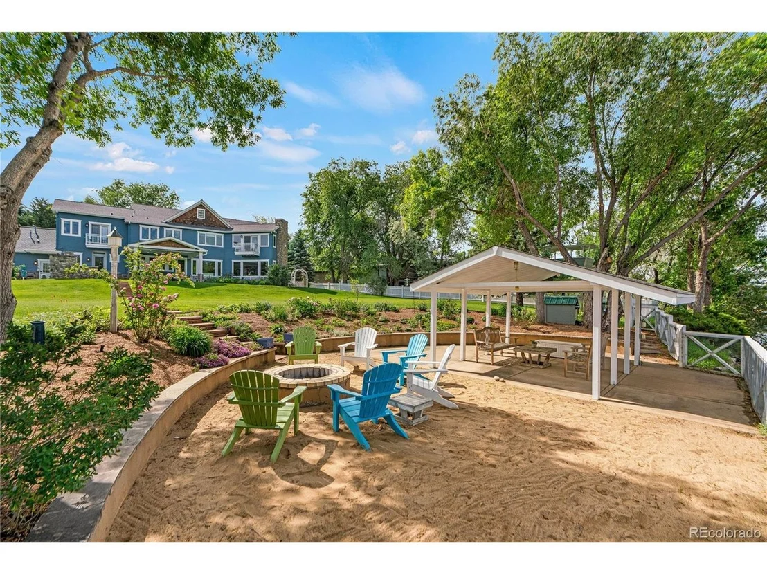 Photo of 7933 Anchor Dr