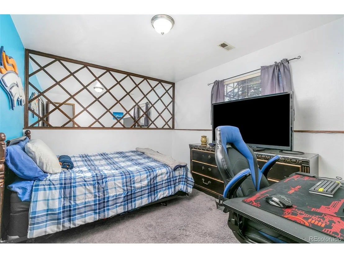 Photo of 424 Voiles Dr