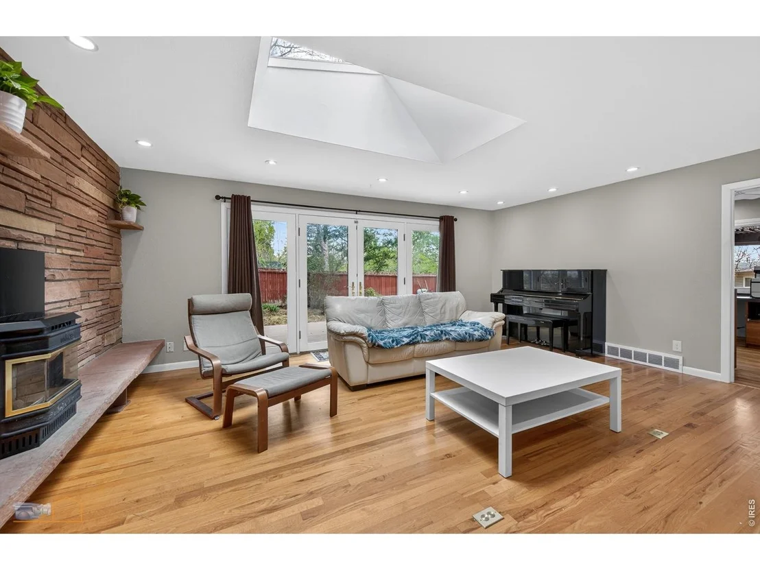 Photo of 315 Evergreen Ave