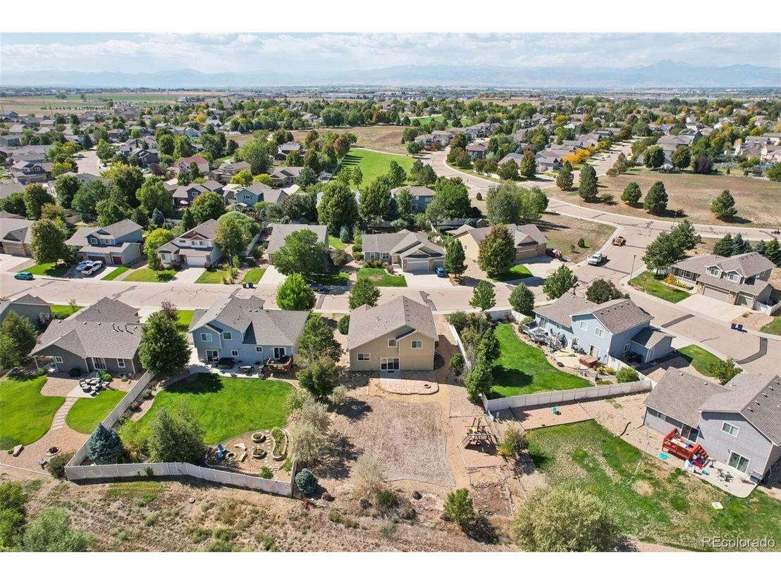 Photo of 9806 Roadrunner Ave