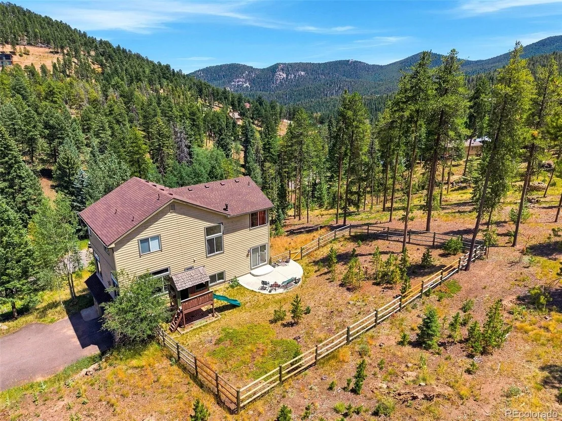 Photo of 7291 Brook Forest Dr