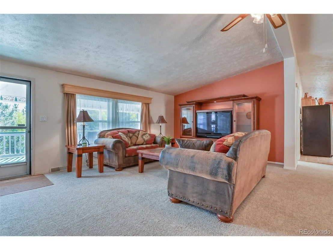 Photo of 1011 W Bison Creek Trl