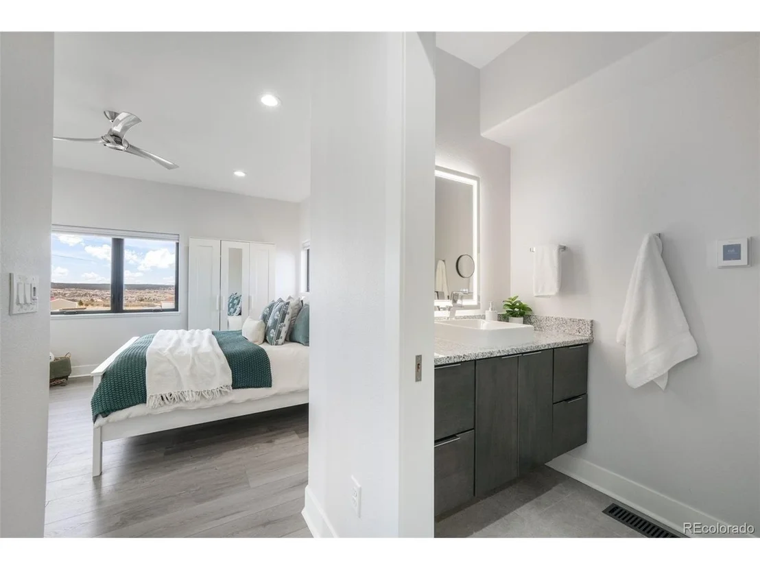 Photo of 3655 Mesa Top Dr
