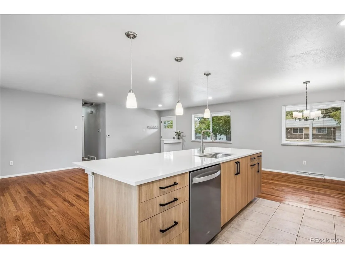 Photo of 375 Empire St