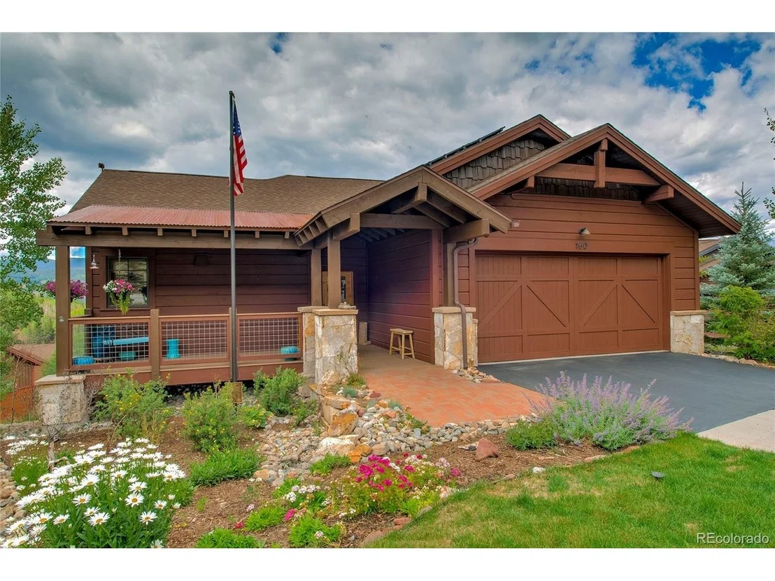 Photo of 160 Stonefly Dr