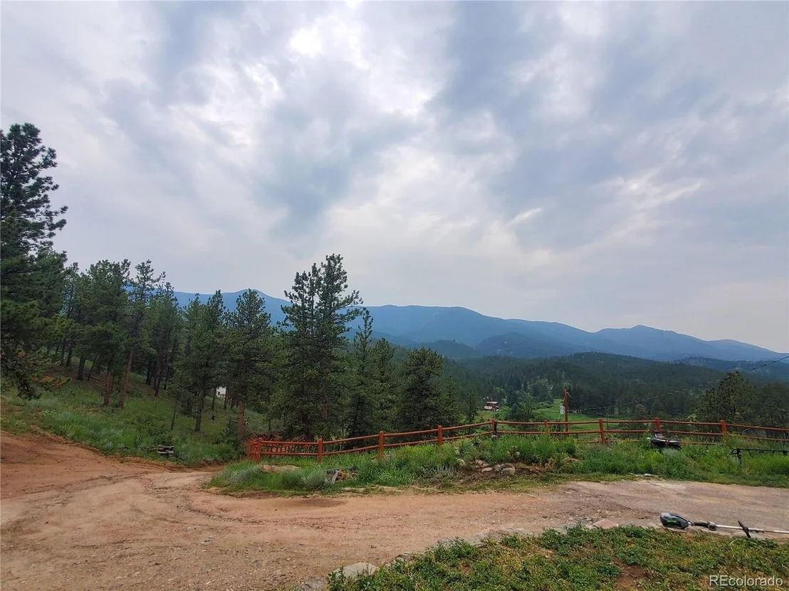 Photo of 1919 Old Stagecoach Rd