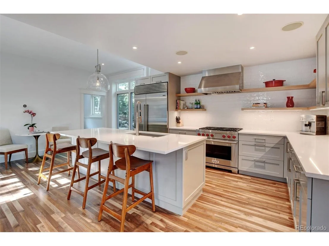 Photo of 1719 Mapleton Ave