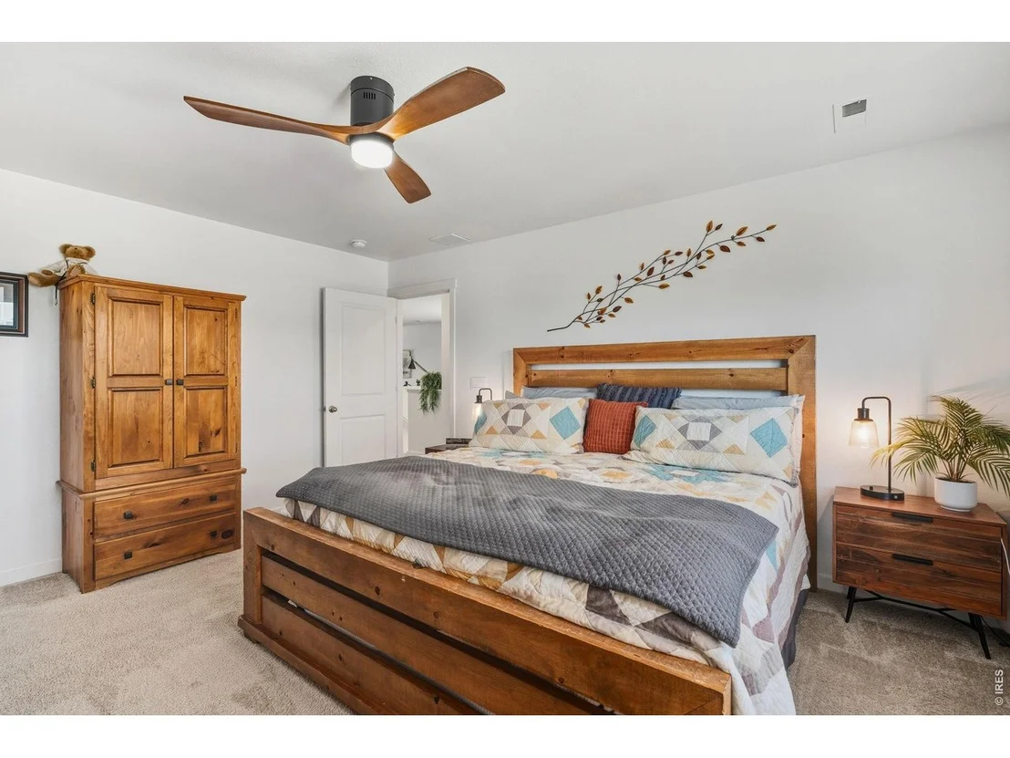Photo of 438 Bluebird Rd