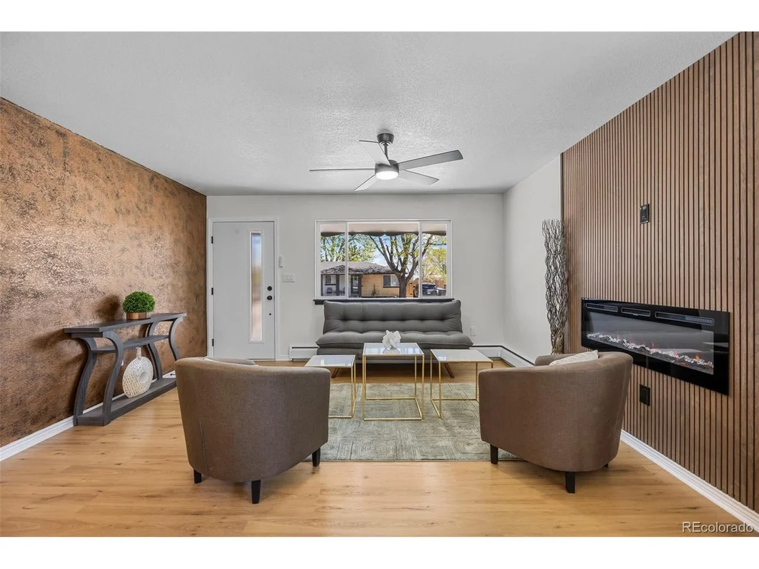 Photo of 6411 Marshall