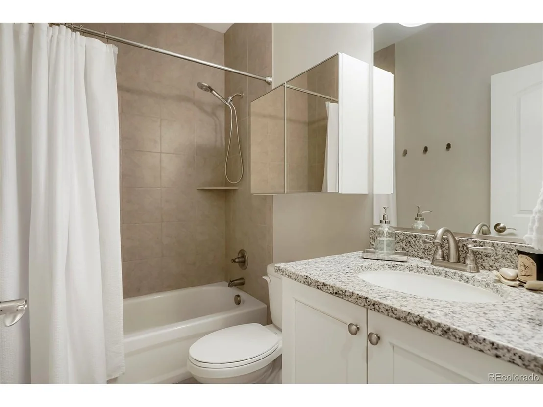 Photo of 11592 Colony Loop