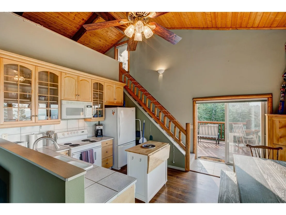Photo of 301 Pine Tree Dr