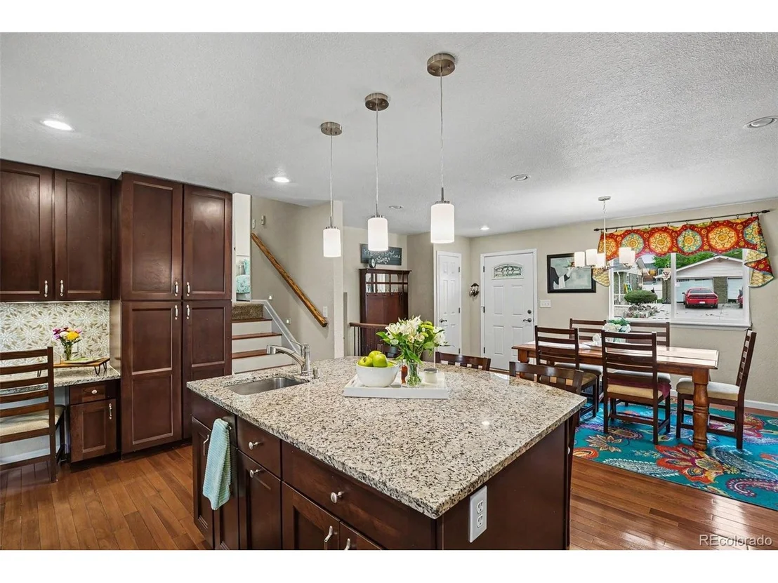 Photo of 107 Walnut St