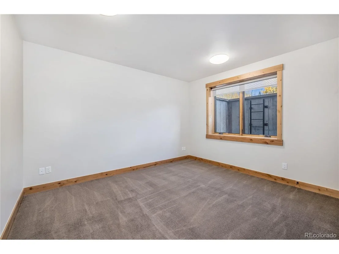 Photo of 148 Youngs Preserve Rd