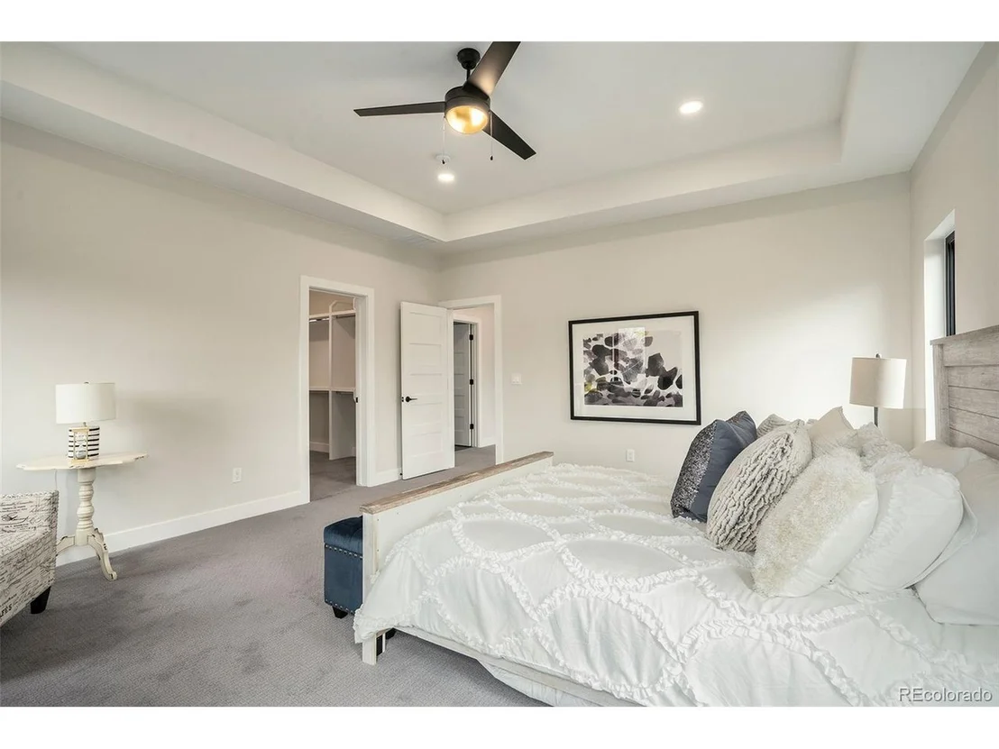 Photo of 1165 Locust St