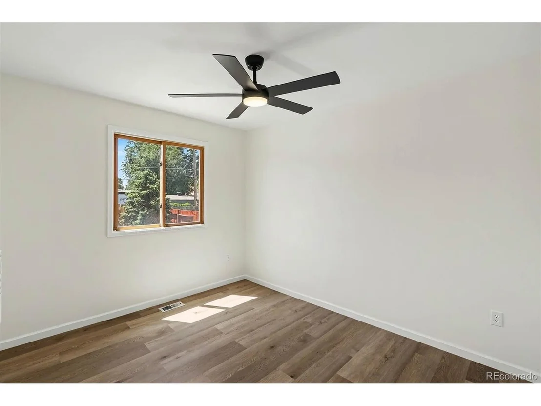 Photo of 304 Spencer Ave