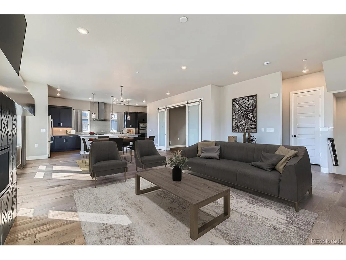 Photo of 16599 Peak Way