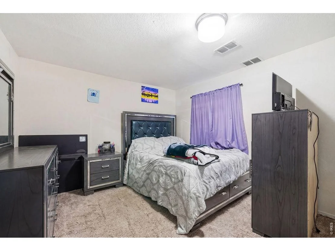 Photo of 4520 W 7th St