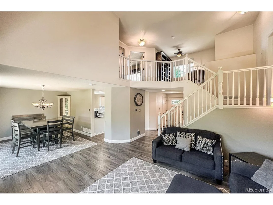 Photo of 5438 Fox Run Blvd