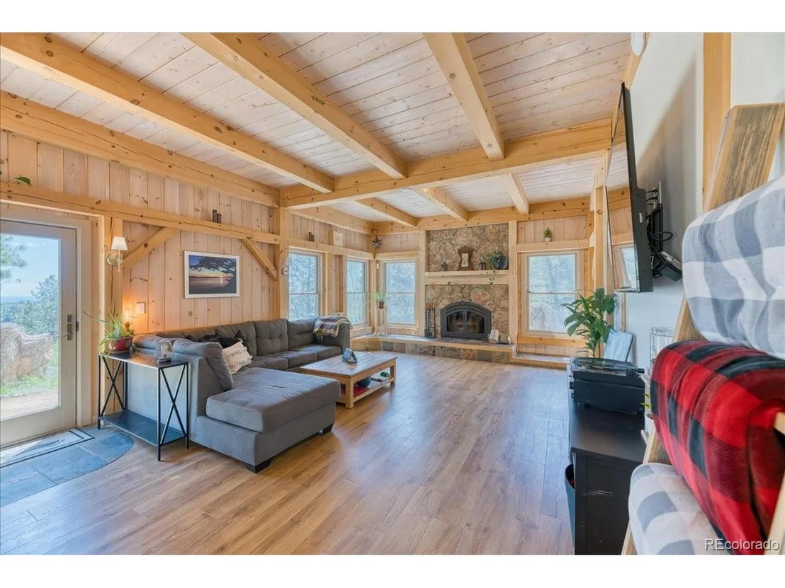 Photo of 1057 Reed Ranch Rd