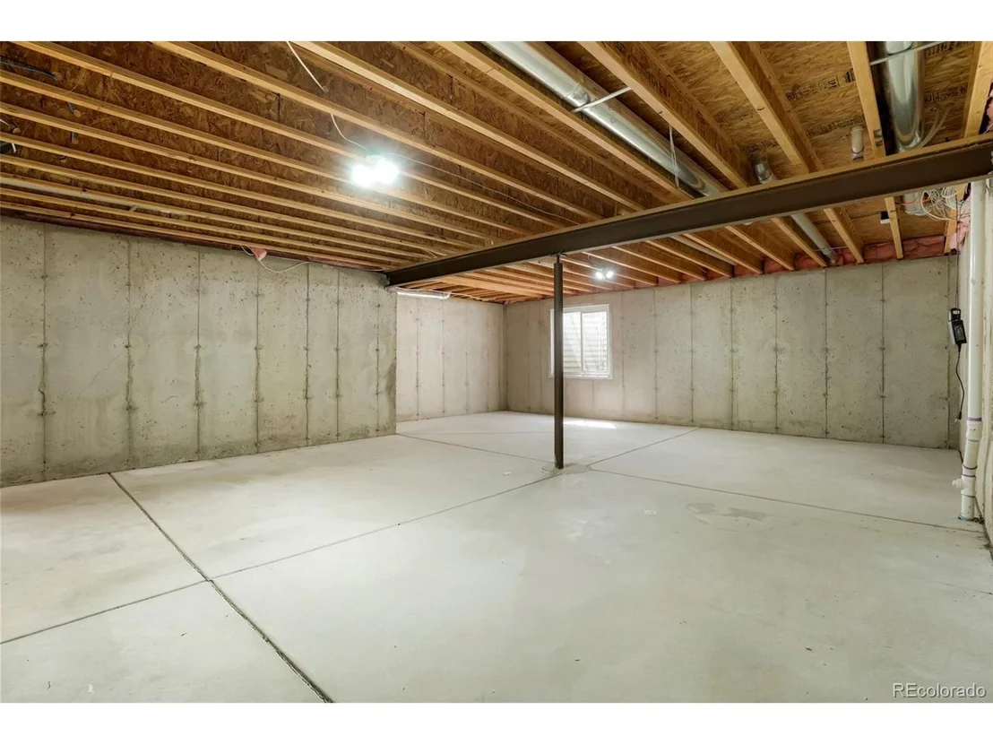 Photo of 1728 Dyer Loop