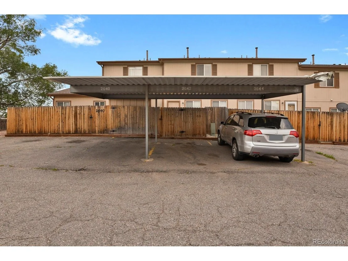 Photo of 2642 Devonshire Ct
