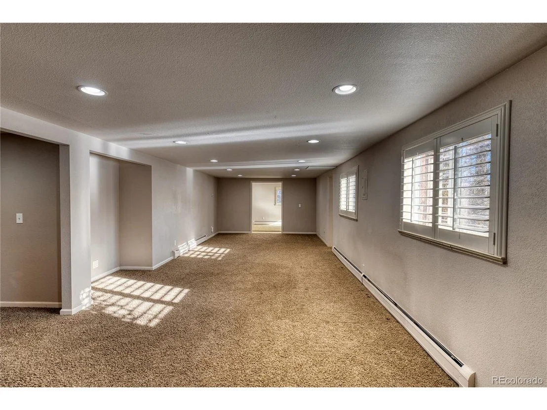 Photo of 2750 Heather Rd