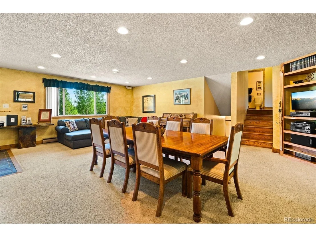 Photo of 163 Meadow View Ln