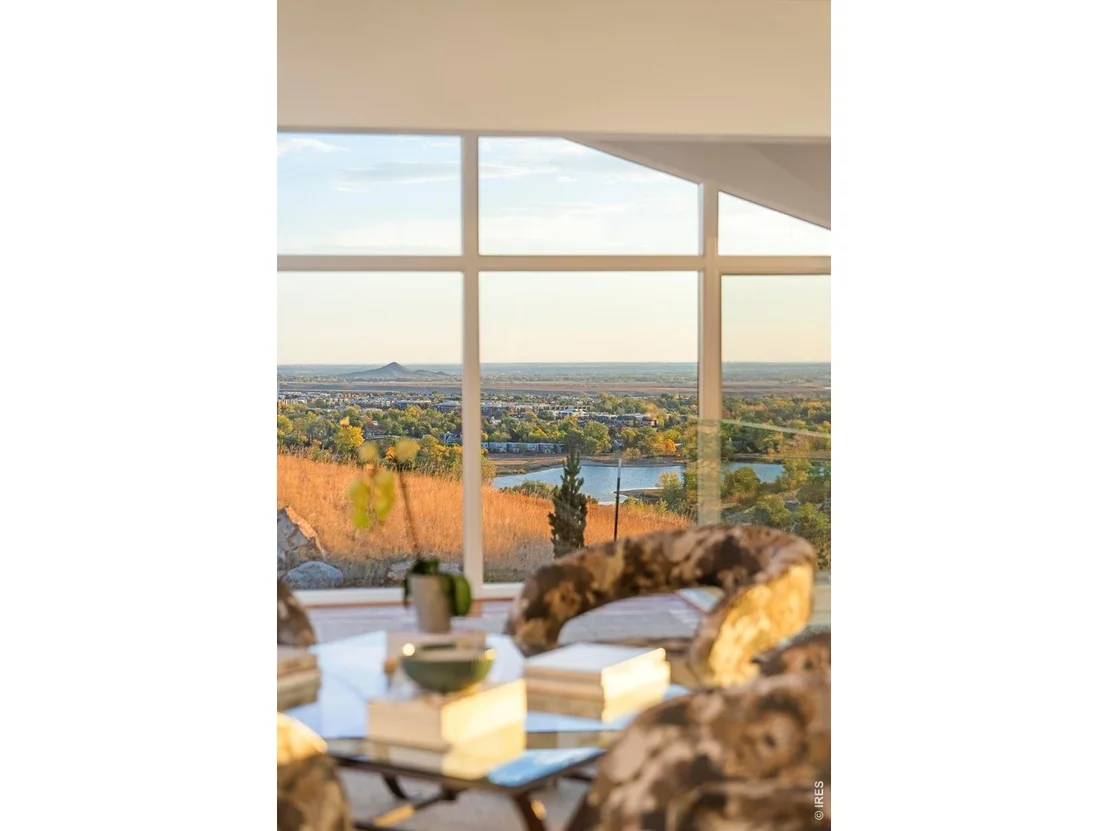 Photo of 250 Cactus Ct