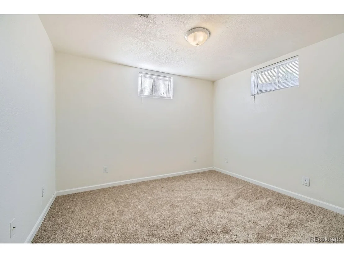 Photo of 7041 Ruth Way