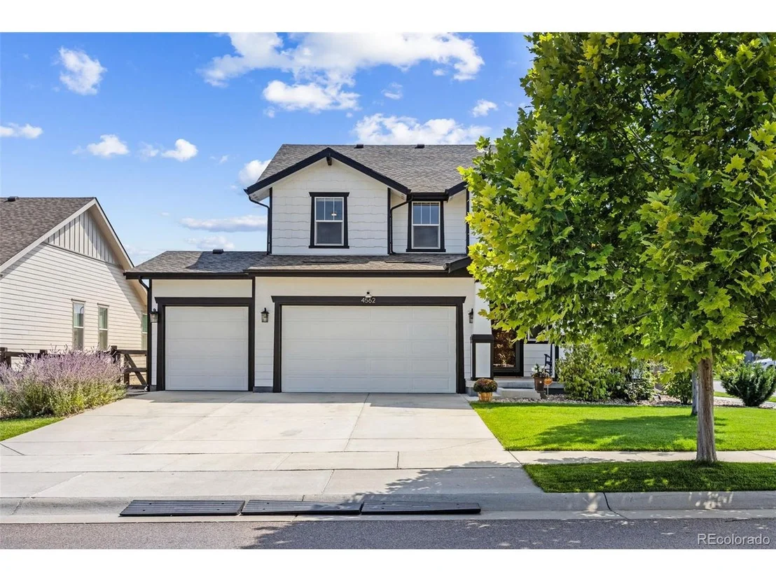 Photo of 4562 N Bend Way