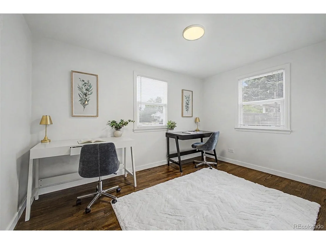 Photo of 3070 W Ford Pl