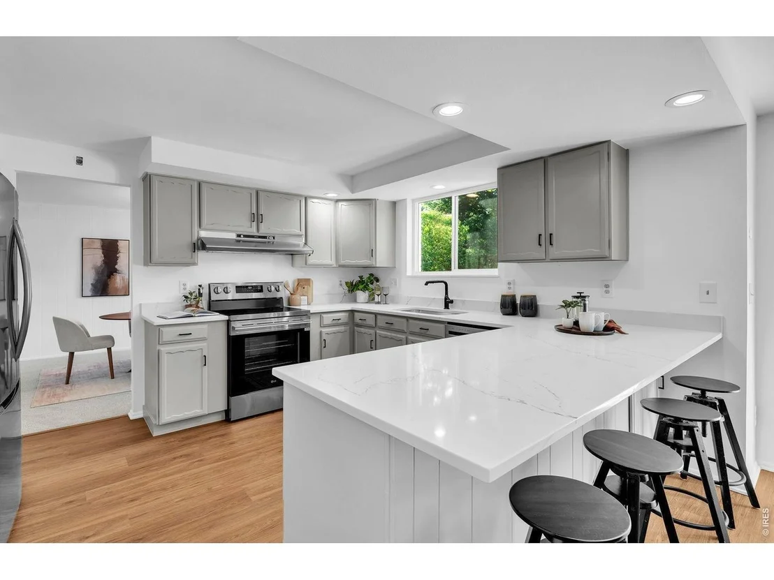Photo of 4744 Kellogg Cir