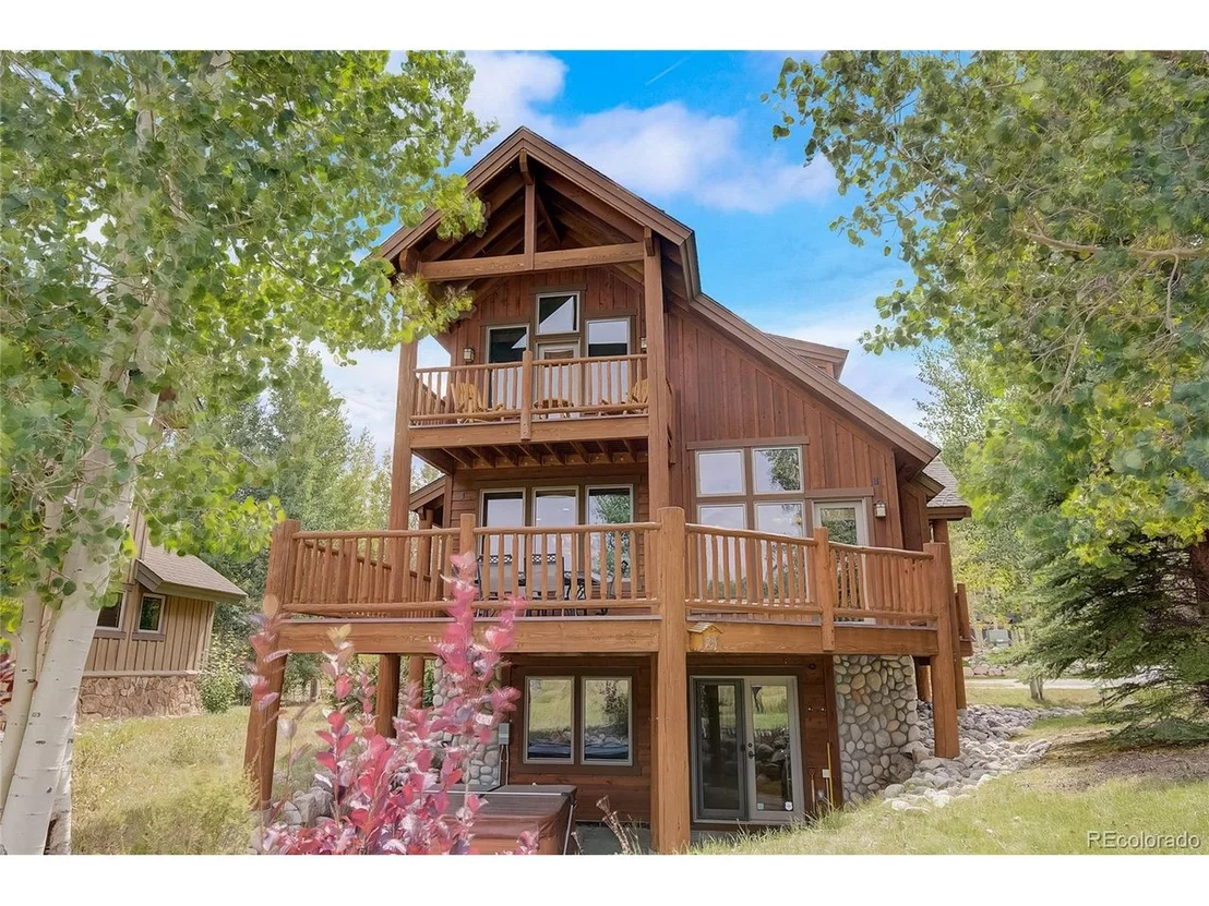 Photo of 406 Kestrel Ln