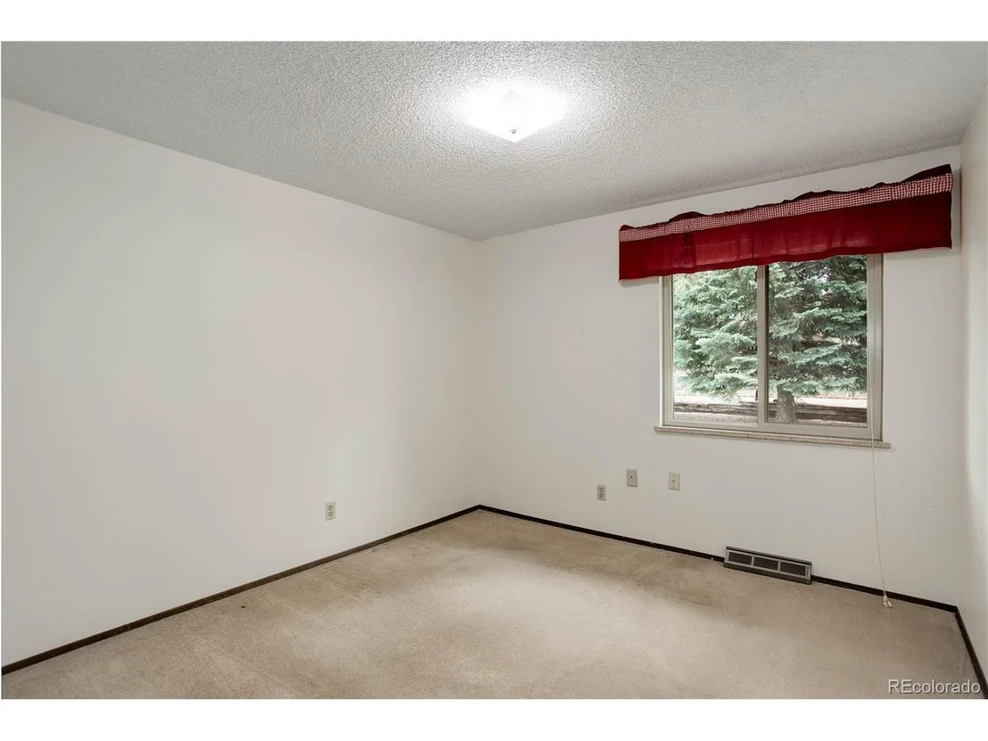 Photo of 7266 W 72nd Pl