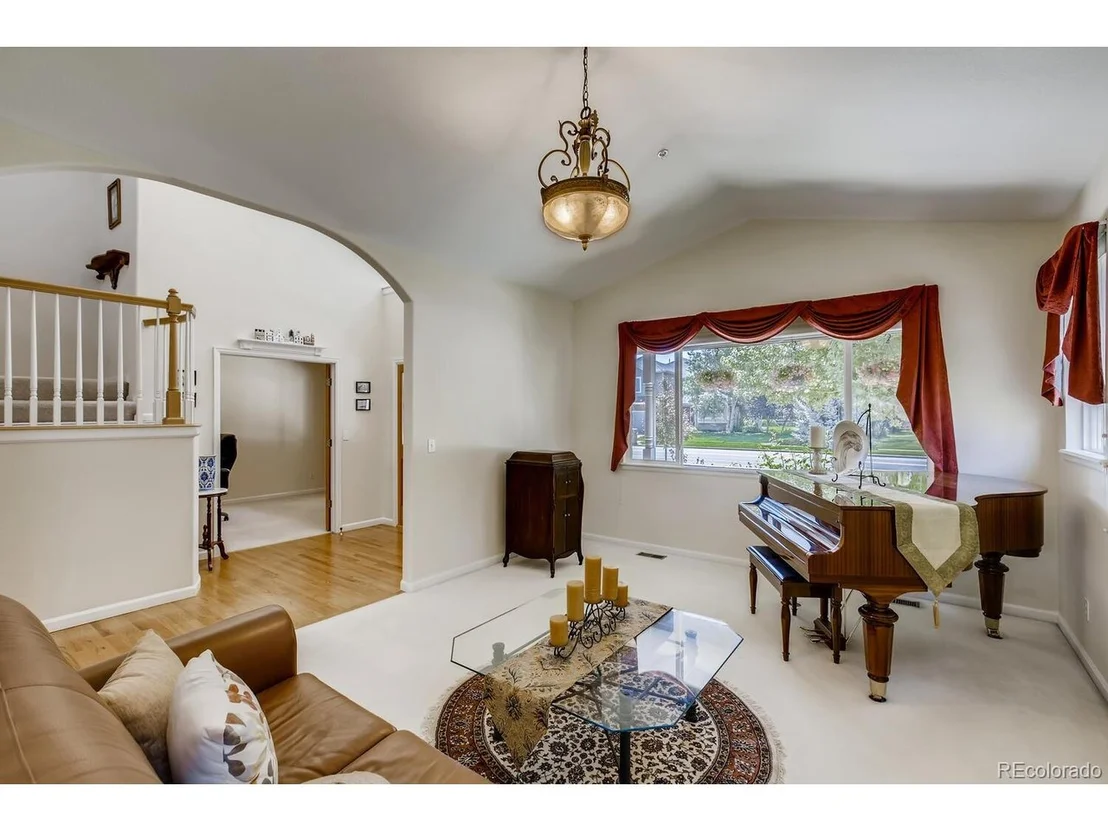 Photo of 1912 Creekside Dr