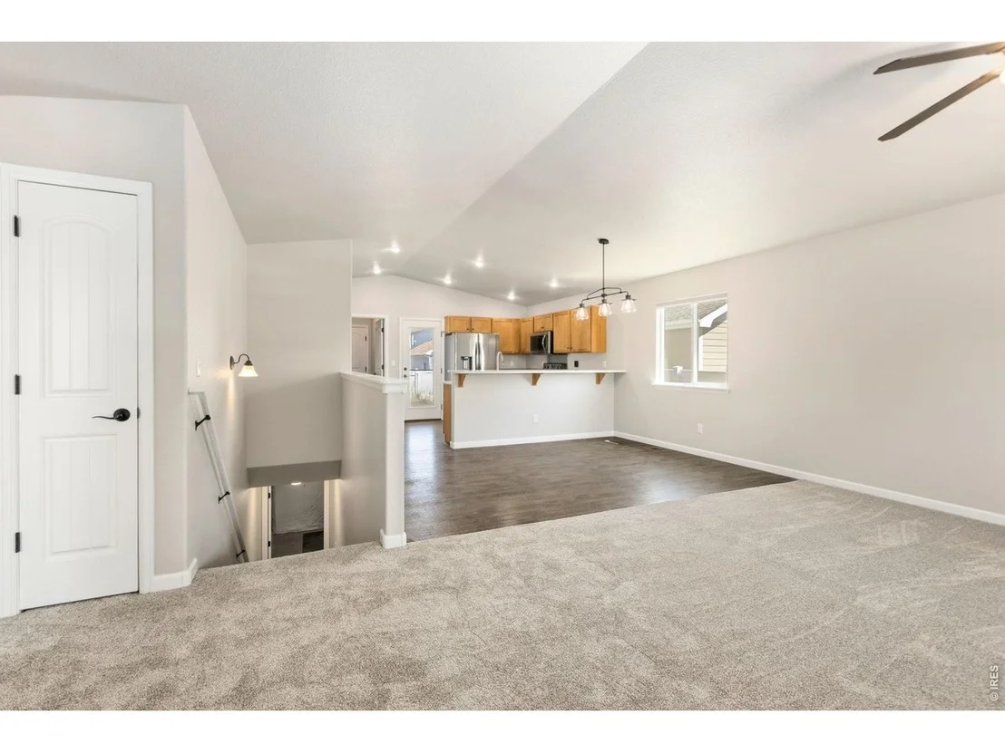 Photo of 2441 Shooting Star Way