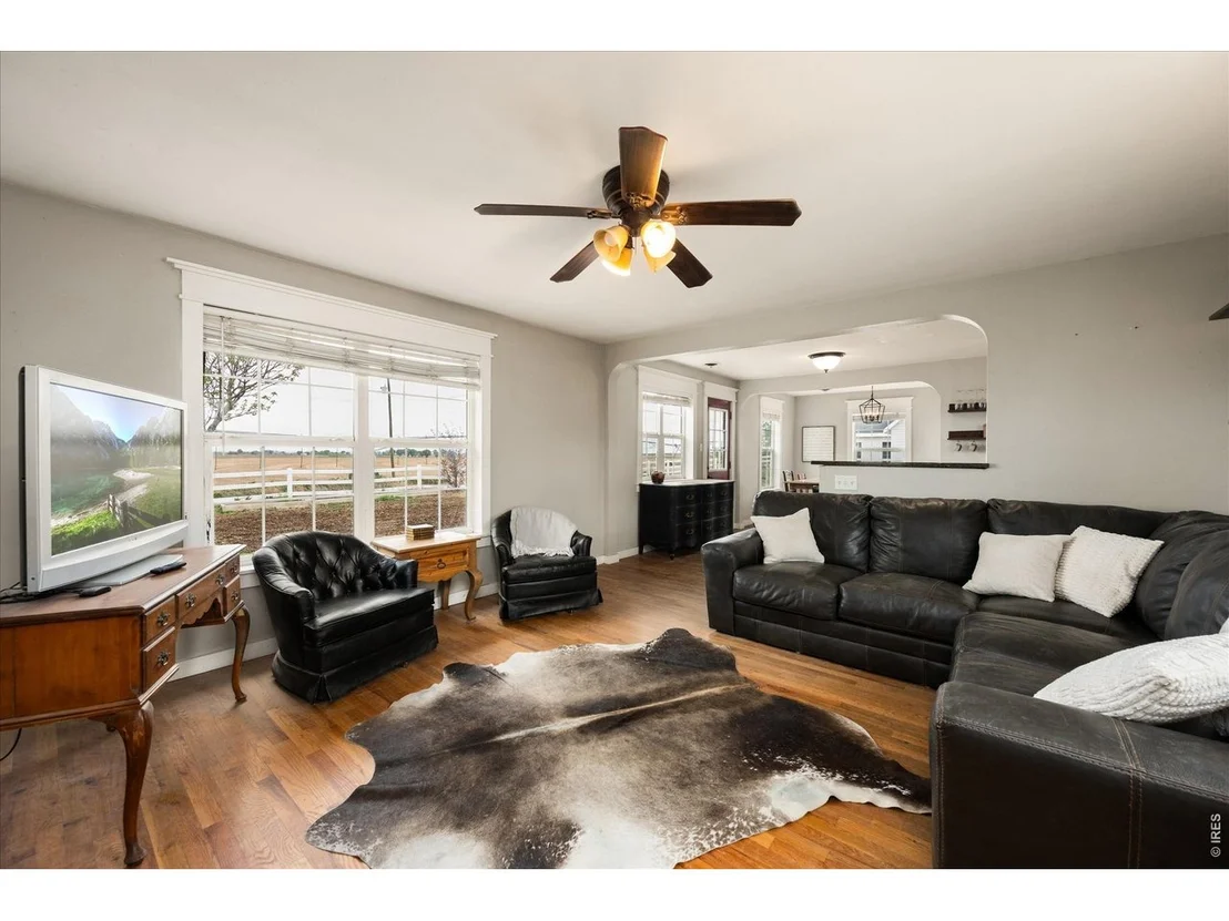 Photo of 37648 County Road 49