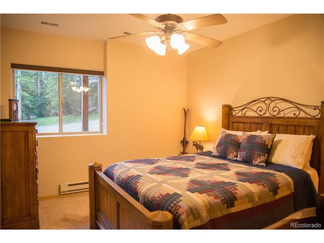 Photo of 765 Mountain View Dr