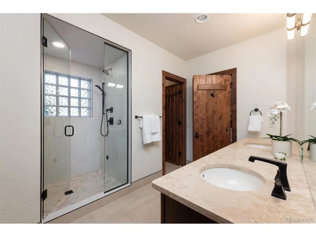 Photo of 41 Stillson Placer Ter