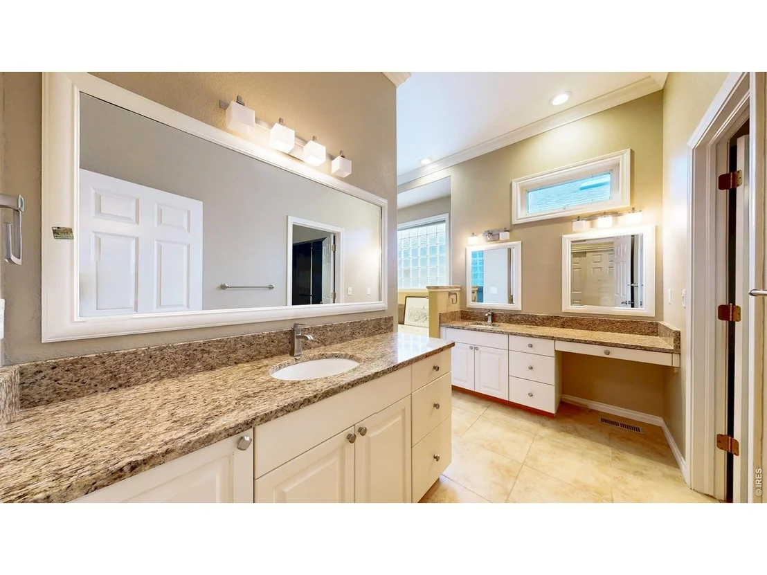 Photo of 5852 Watson Dr