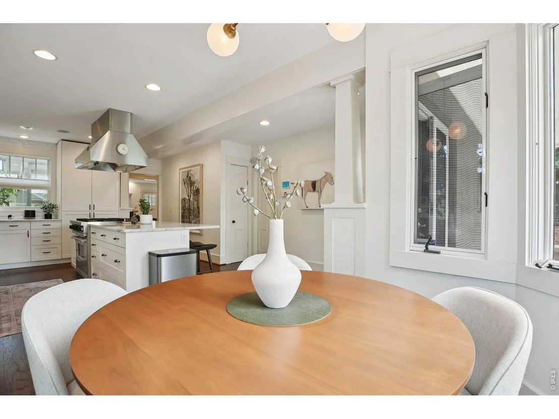 Photo of 1013 Mapleton Ave